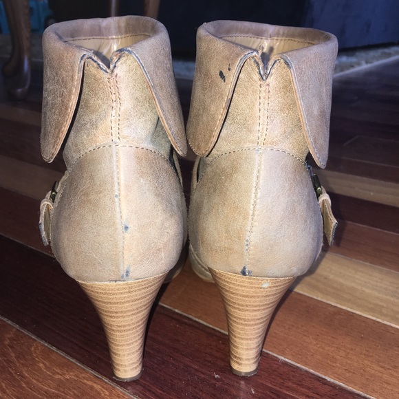 Style & Co Taupe Heeled Ankle Boots, Size 7 - Picture 5 of 8